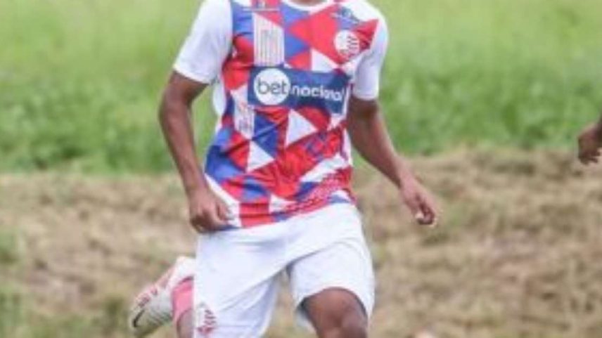 Alisson Santos ex-Náutico, acertou em definitivo com o Napoli.