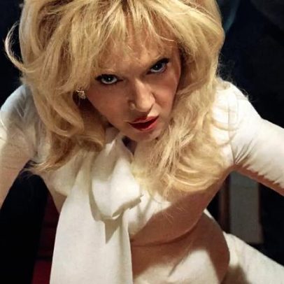 Madonna afirma ficar deprimida ao usar Instagram por mais de 10 minutos