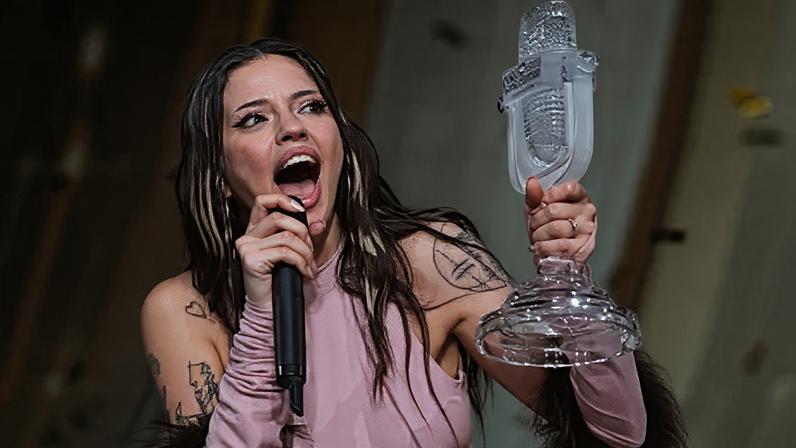 Quis desistir do Eurovision duas vezes, mas venceu, diz Dara Bangaranga