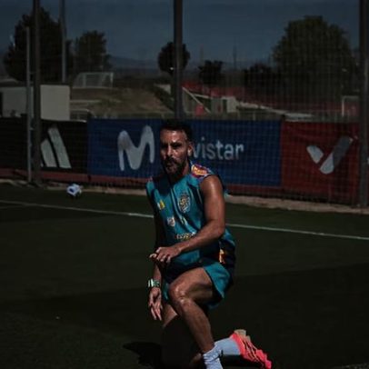 Espanha inicia preparação para a Copa do Mundo com minipartida