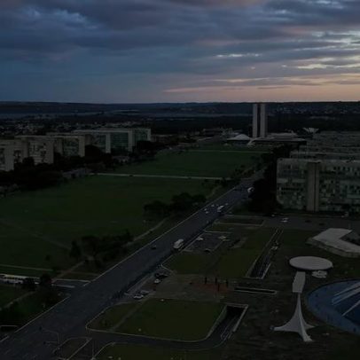 Governo define horário de expediente para jogos do Brasil na Copa