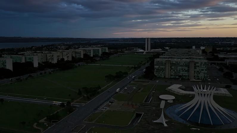 Governo define horário de expediente para jogos do Brasil na Copa