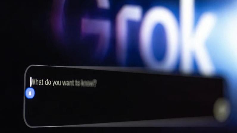 Empresa afirmou ter desativado recursos problemáticos do Grok e se comprometeu a tornar sua plataforma segura. (Foto: Andrey Rudakov/Bloomberg