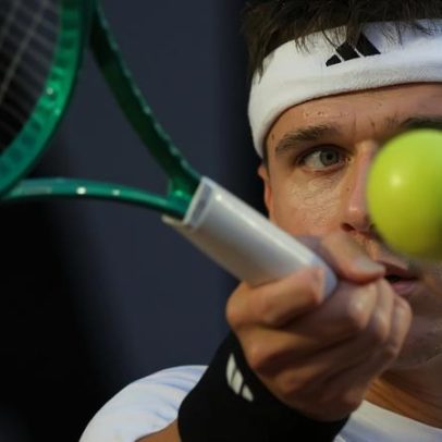 Rival de João Fonseca lidera ranking de aces em Roland Garros e na temporada