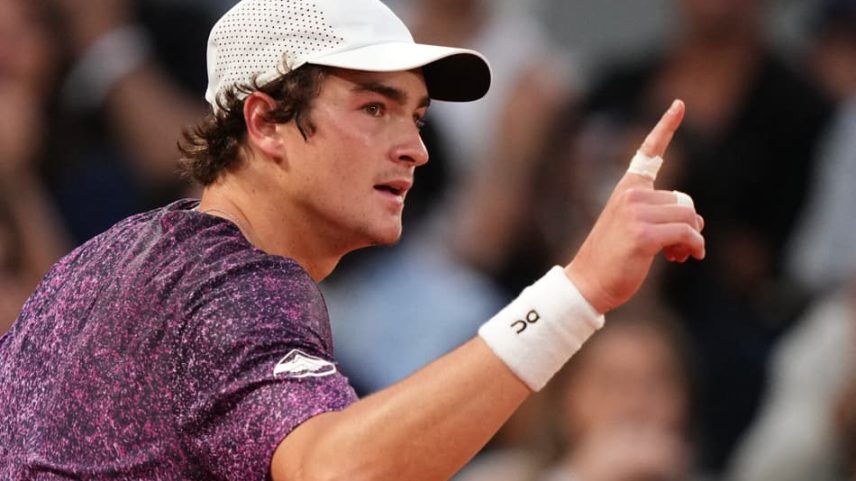 Brazil's Joao Fonseca reacts to a point against Norway's Casper Ruud during their men's singles match on day 8 of the French Open tennis tournament on Court Philippe-Chatrier at the Roland-Garros Complex in Paris on May 31, 2026. (Photo by Dimitar DILKOFF / AFP)