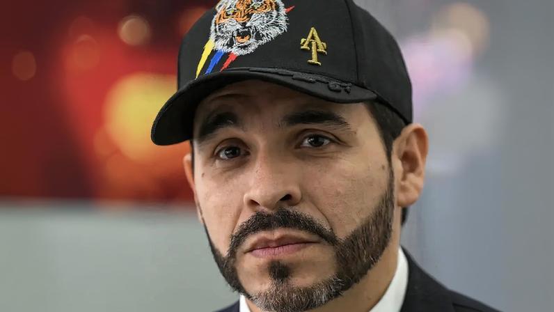 Ivan Cepeda e Abelardo de la Espriella disputam o segundo turno na eleição presidencial da Colômbia