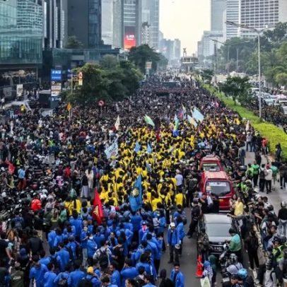 Estudantes protestam na Indonésia contra governo e custo de vida alto