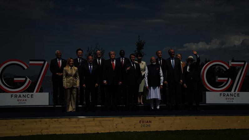 'Foto de família': líderes do G7 e convidados em Evian, na França. 16/06/2026