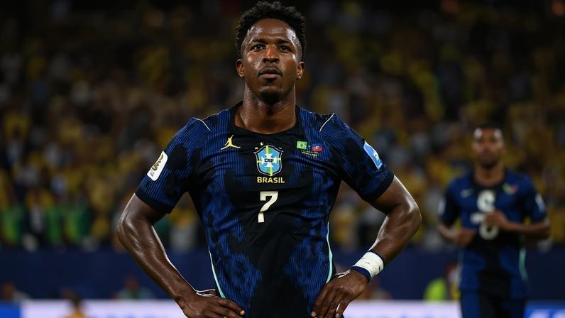 Tíquete médio sobe 117% em dias de jogo da Seleção, diz TOTVS Linx (Mauro PIMENTEL/AFP)