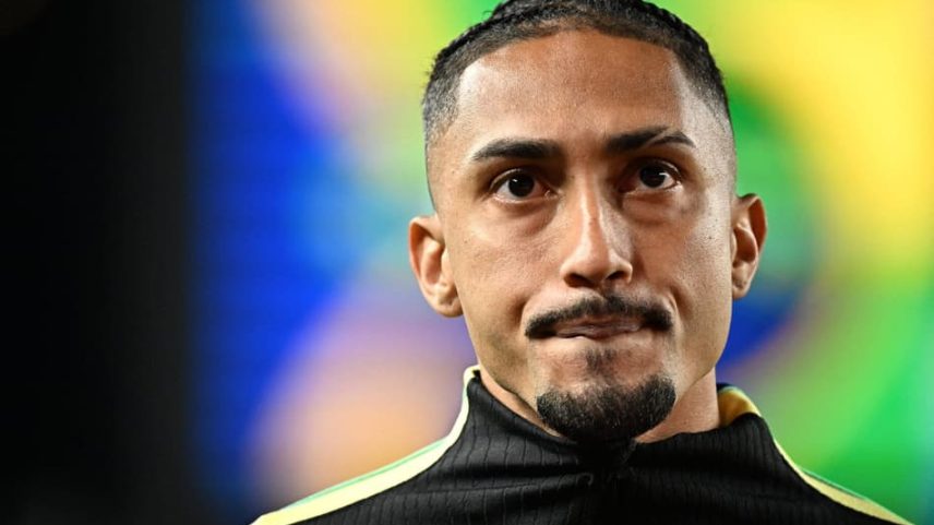 Raphinha sofreu nova lesão muscular na coxa direita