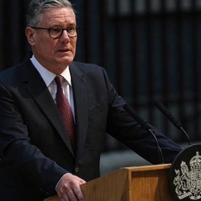 Keir Starmer comenta renúncia ao cargo de primeiro-ministro do Reino Unido