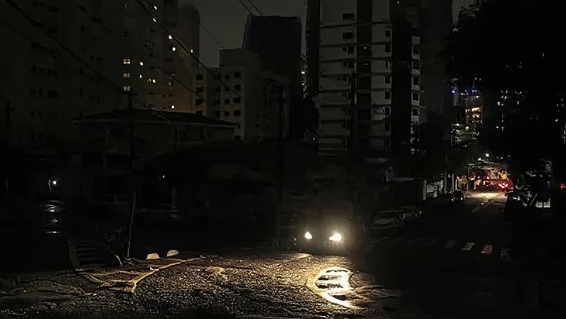 Apagão na região da Vila Madalena, em São Paulo