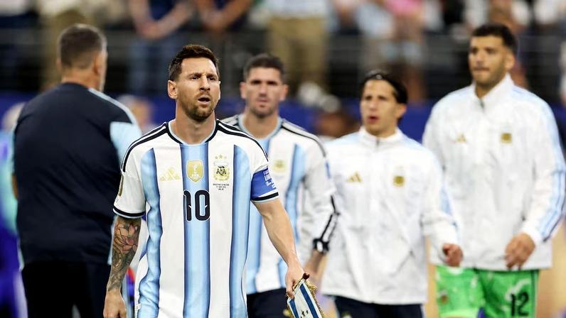 Messi bateu recorde de Klose em partida contra a Áustria.
