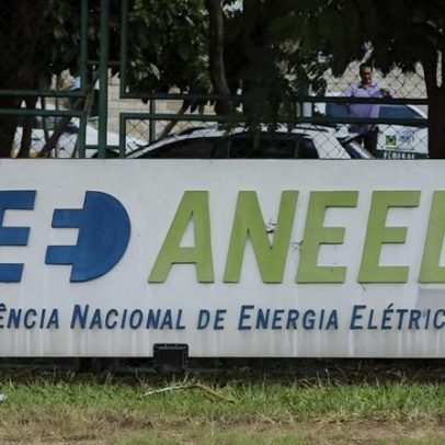 Aneel aprova reajuste e conta de luz sobe em média 1,1%