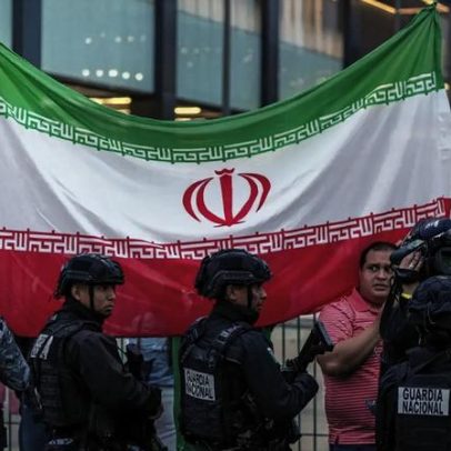 Seleção iraniana disputa Copa sob restrições após veto nos EUA