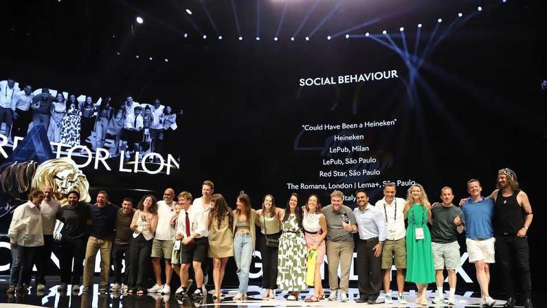 Ações para Heineken, Uber e Coca-Cola brilharam em Social & Creator, categoria que celebra a influência e o engajamento nas redes; País chega a 46 Leões em três dias de festival