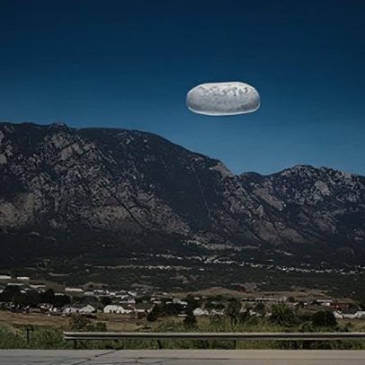 OVNI em formato de batata sobre montanhas é relatado nos EUA