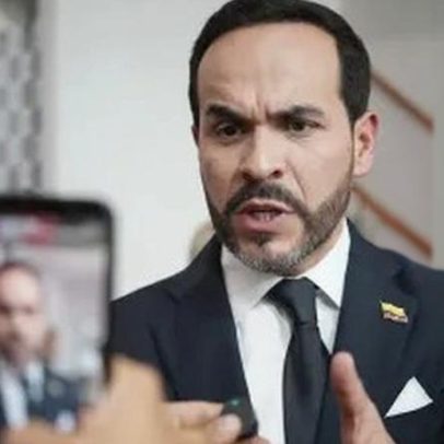 Eleições na Colômbia: apuração preliminar aponta De la Espriella como vencedor