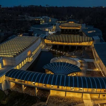 Crystal Bridges amplia museu 15 anos após abertura, com mais arte americana