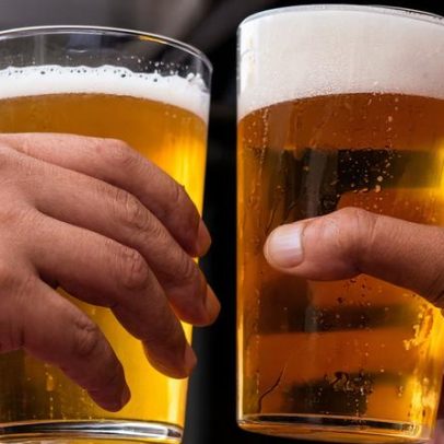 94% de quem bebe cerveja sem álcool também consome bebidas alcoólicas