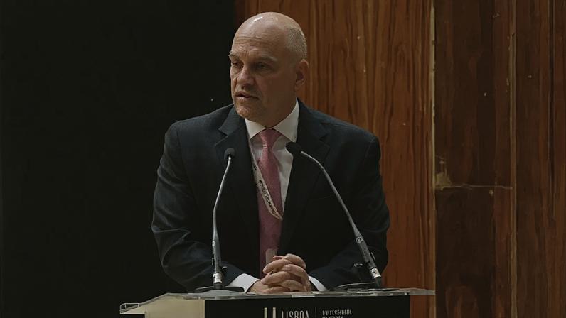 O ministro Alexandre de Moraes, do STF, durante a abertura do 14º Fórum de Lisboa