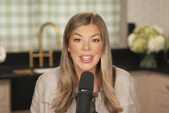 Allie Beth Stuckey espera o quarto filho neste outono