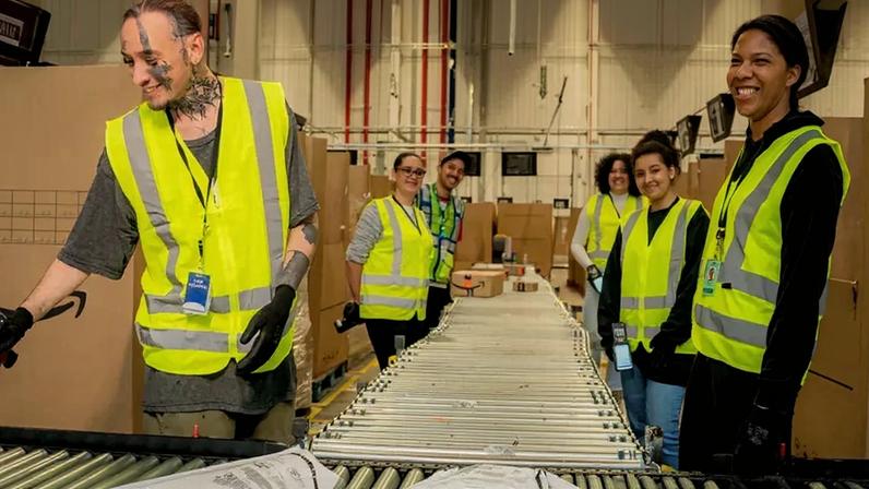'Corte nem pensar': Amazon Brasil descarta demissões e projeta expansão de longo prazo