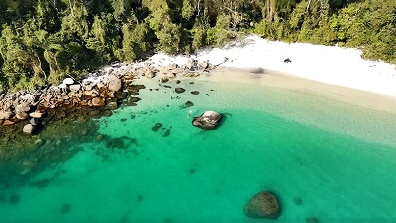 Angra dos Reis tem praias intocadas e 365 ilhas, uma para cada dia do ano