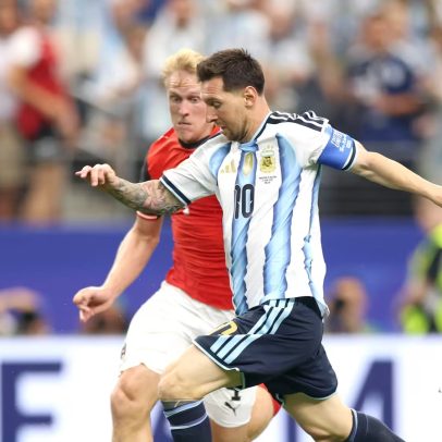 Messi passa Klose, faz dois e coloca a Argentina no controle do Grupo J
