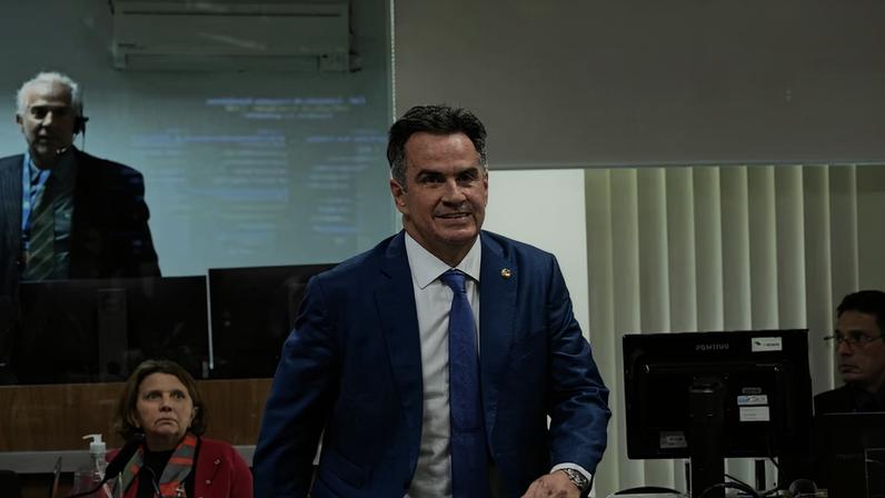 Ciro Nogueira irá à cidade para participar de fórum