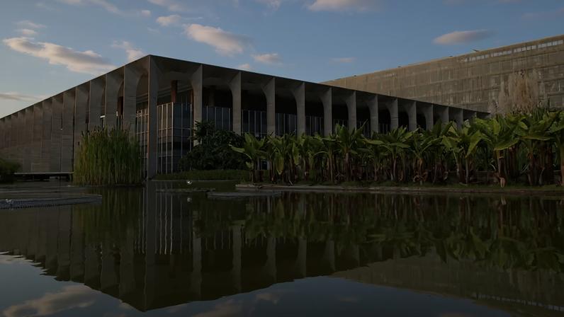Deputado quer que o MPF investigue uso da estrutura do Itamaraty em Roma