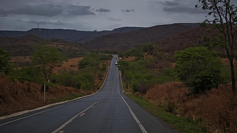 BR-251, na região norte de Minas Gerais