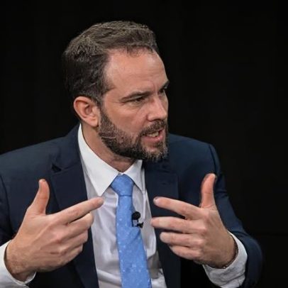 Durigan defende que imposto do pecado entre em vigor em 2027