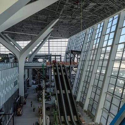 Ferrovial pretende abrir terminal no JFK com tarifas livres antes do Natal