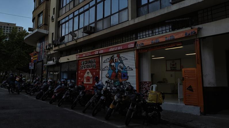 Conheça a linha de crédito para entregadores que será lançada por Lula