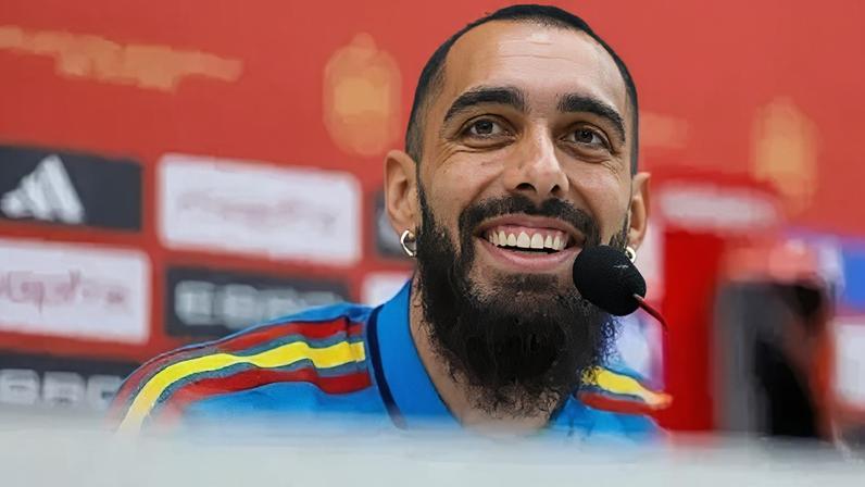 Borja Iglesias , jogador do Celta de Vigo e da seleção espanhola