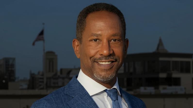 National Trust elege novo presidente em meio à disputa com Trump