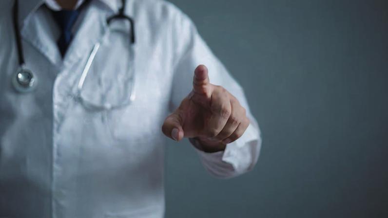Proposta da ferramenta é transformar a fiscalização do exercício da medicina, hoje baseada em denúncias, em um modelo mais preventivo e orientado por dados.