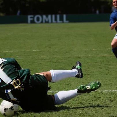 Dois brasileiros entre goleiros com mais jogos sem sofrer gols em Copas