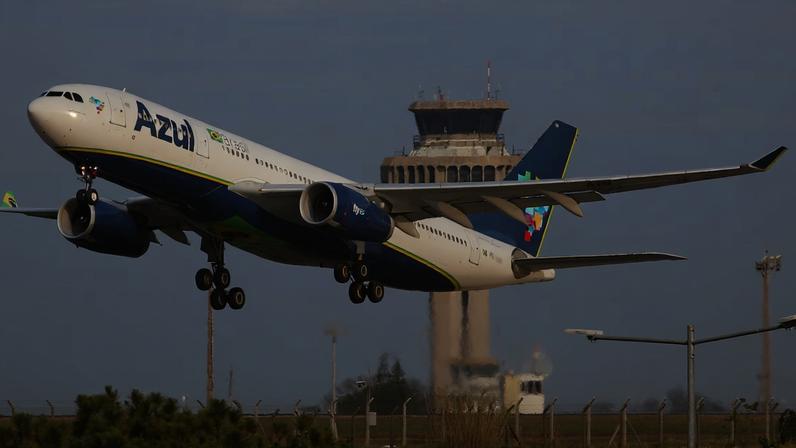Aviões pertencem à família A330-200
