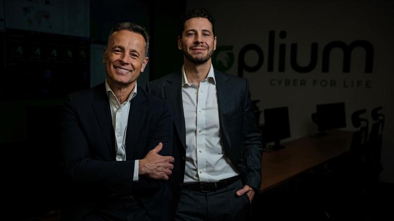 Nevio Sestini, CEO do Oplium Group, e Claudio Merulla, CEO da Oplium Itália e COO do Oplium Group. (OPLIUM/Divulgação)