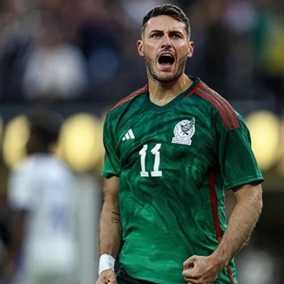 Santiago Giménez, herdeiro da pressão e esperança do México na Copa