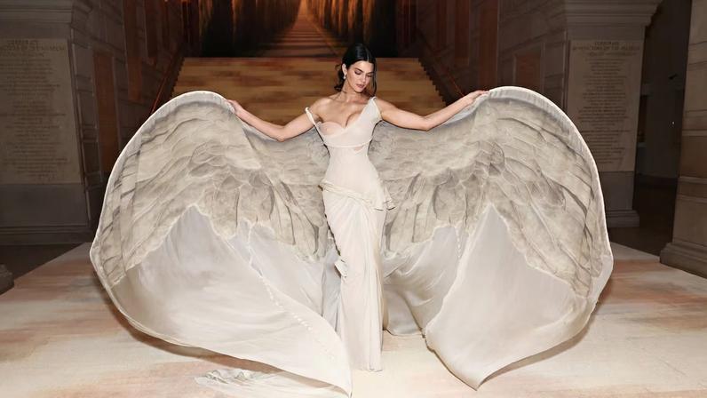 Kendall Jenner wearing GapStudio at the 2026 Met Gala.