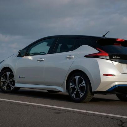 Carros elétricos perdem mais de 50% do valor no Brasil, aponta estudo