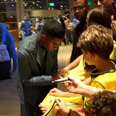 Seleção se despede da torcida e visita sede da CBF antes da Copa