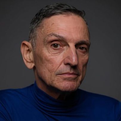 Paulo Miklos diz ter sido prazeroso o processo do álbum de versões