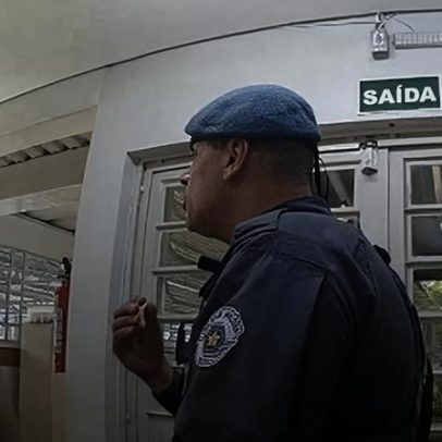 Vídeo mostra PMs em escola de SP após reclamação de pai sobre desenho de orixá
