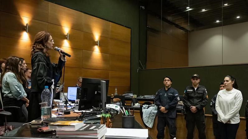 Monique Medeiros recebeu perdão judicial e será solta