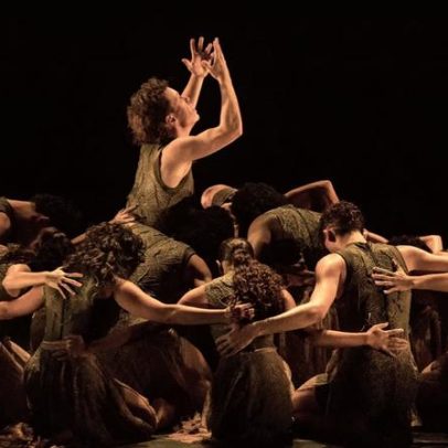 Companhia Jovem de Dança leva espetáculo gratuito a Barueri
