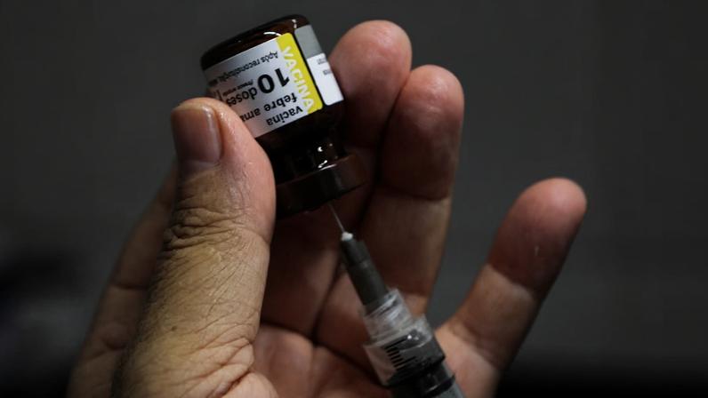 Altamente eficaz, o imunizante protege contra uma doença que pode evoluir para formas graves e levar à morte